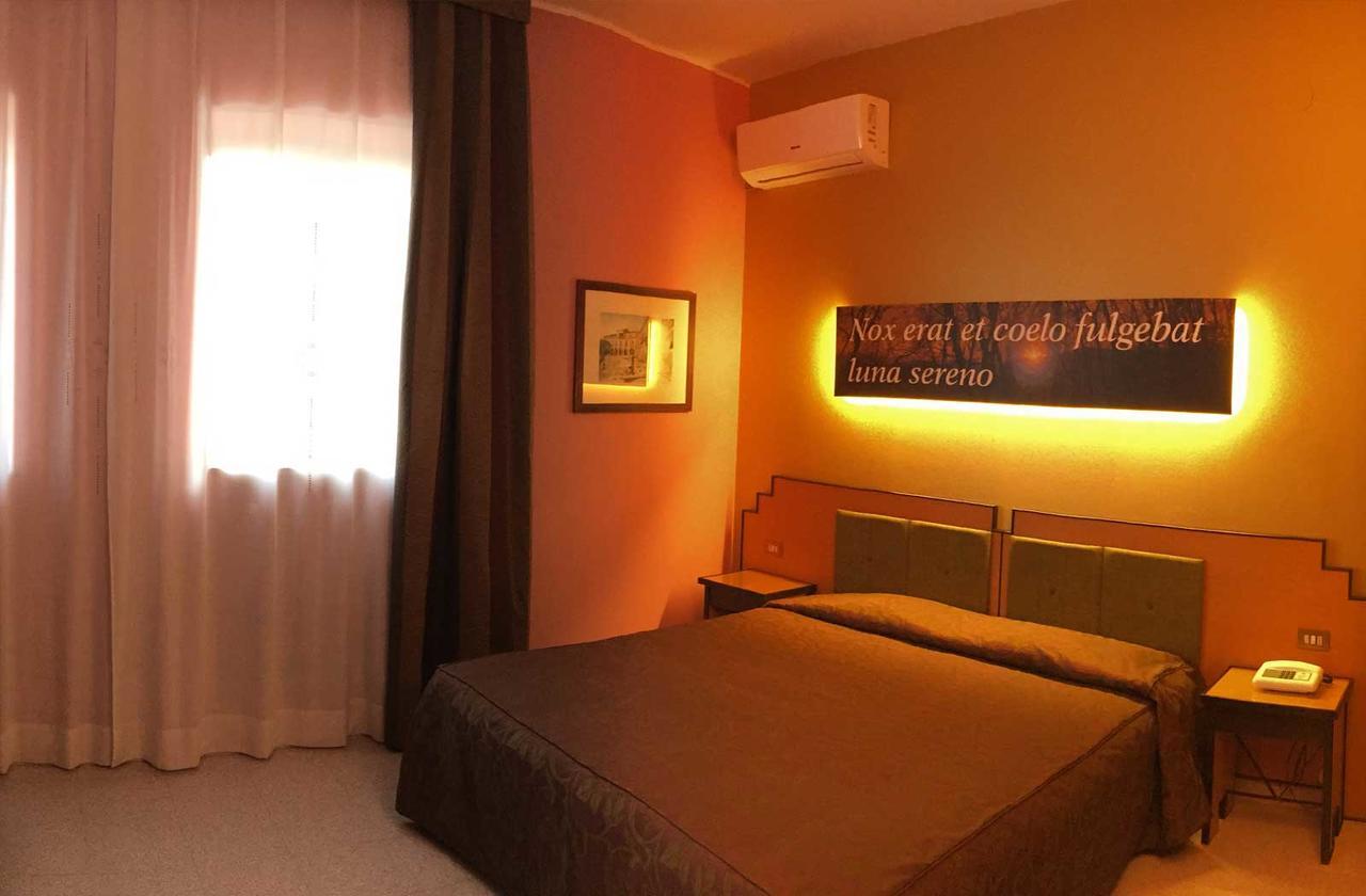 Hotel Orazio Venosa Zewnętrze zdjęcie